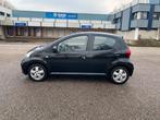 Toyota Aygo 1.0 12V Vvt-i 5DRS 2008 Zwart Airco Carplay NAP, Voorwielaandrijving, Stof, 4 stoelen, Origineel Nederlands