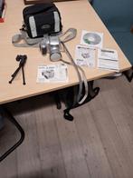 Fujifilm FinePix S3000 Digitale Camera, Via contact formulier op website, Gebruikt, 7-3, Akasaka 9-chome, Minato-ku, Tokyo 107-0052, Japan