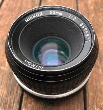 Nikon Nikkor 50mm 1:2 beschikbaar voor biedingen