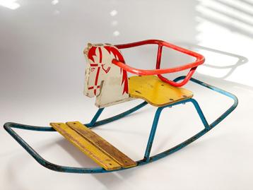Vintage Rocking Horse Dutch Design - 50S Vintage Hobbelpaard beschikbaar voor biedingen