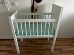 Baby ledikantje, Kinderen en Baby's, Kinderkamer | Bedden, Minder dan 70 cm, Minder dan 140 cm, Zo goed als nieuw, Ophalen