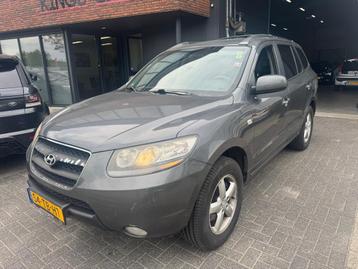 Hyundai Santa Fe 2.7i V6 Style 7p. LEDER CLIMA TREKHAAK EXPO beschikbaar voor biedingen