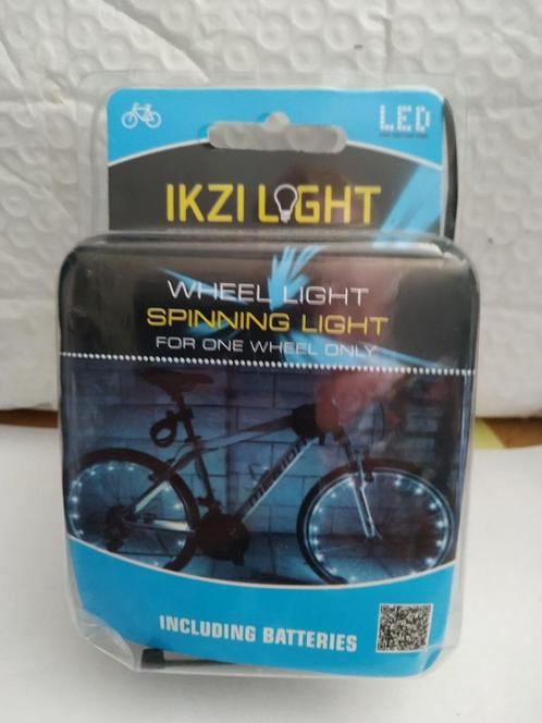 Fietswielverlichting LED blauw, Fietsen en Brommers, Fietsaccessoires | Fietsverlichting, Verlichtingsset, Nieuw, Batterij, Ophalen of Verzenden