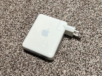 Apple Airport Express Basisstation beschikbaar voor biedingen