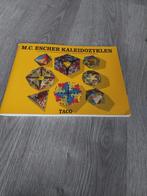 ESCHER , vintage Kaleidoscopen bouwpakket boek., Ophalen of Verzenden, Zo goed als nieuw, M.C. Escher, Grafische vormgeving