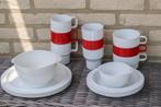 3 persoons campingservies 17 delig Mepal rood wit, Ophalen of Verzenden, Gebruikt