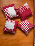 4 leuke kussentjes te koop, Huis en Inrichting, Ophalen of Verzenden, Zo goed als nieuw, Rood, Vierkant