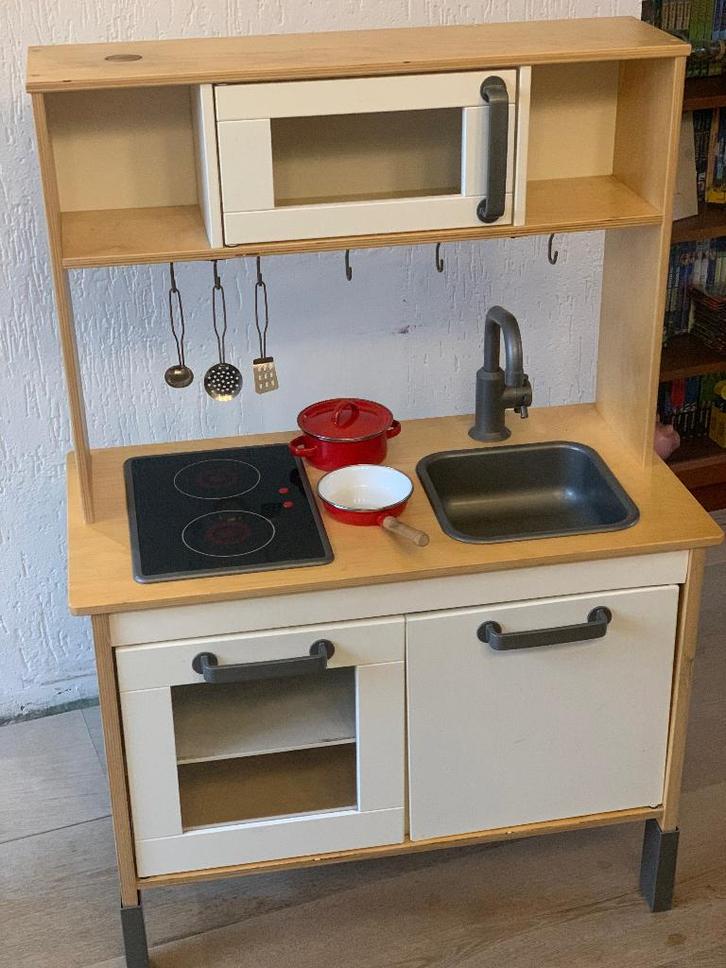 Leuke Ikea Duktig speelkeuken / keukentje - licht werkt!, Kinderen en Baby's, Speelgoed | Speelkeukens, Gebruikt, Speelkeuken