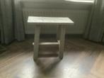 Mooie bijzettafel / krukje , (Aura Peeperkorn ), Ophalen, Zo goed als nieuw