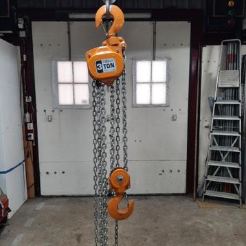 kettingtakel 3 ton beschikbaar voor biedingen