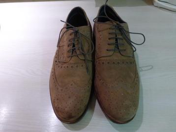 Herenschoenen maat 42 beschikbaar voor biedingen