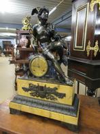 Oer 11109 grote ANTIEKE Siena marmeren en bronzen pendule, Ophalen