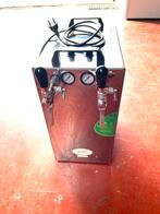 Lindr Kontakt 155 biertap met 2 tapkranen + Lindr compressor, Ophalen, Gebruikt, Overige merken