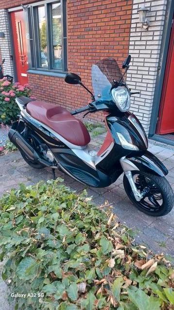 Piaggio beverly 350 ST 2016  beschikbaar voor biedingen