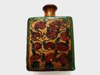 Antiek floraal handbeschilderd Perzische Qajar vaasje., Antiek en Kunst, Antiek | Keramiek en Aardewerk, Ophalen of Verzenden