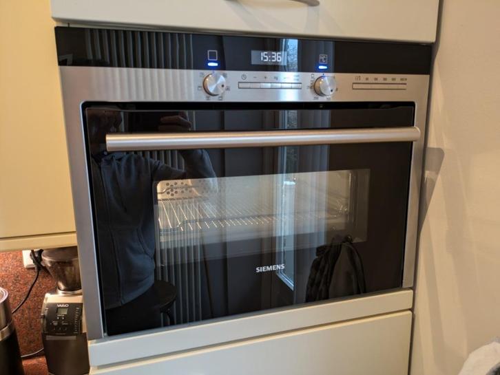 Siemens Compacte Inbouw Bakoven met Magnetron HB84K552N, Witgoed en Apparatuur, Ovens, Zo goed als nieuw, Inbouw, Oven met grill