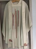 Witte wollen kazuifel met onderstola, Antiek en Kunst, Antiek | Religie, Ophalen of Verzenden