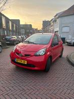 Toyota Aygo 1.0 12V Vvt-i 3DRS MMT 2007 Rood, Voorwielaandrijving, 4 stoelen, 68 pk, Origineel Nederlands