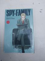 Spy family boek, Eén stripboek, Ophalen of Verzenden, Zo goed als nieuw