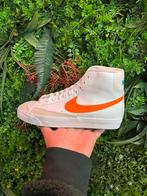 Nike Blazer Wit Oranje Maat 38 - Nieuw!, Ophalen of Verzenden, Nieuw, Wit, Sneakers of Gympen