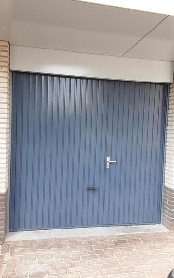 Novoferm garage deur beschikbaar voor biedingen