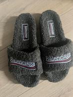Balenciaga Slippers Maat 39/40, Ophalen of Verzenden, Zo goed als nieuw, Grijs, Pantoffels of Sloffen