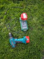 Makita Boor- en Schroefmachine met Accu en Oplader, Doe-het-zelf en Verbouw, Gereedschap | Boormachines, Ophalen, Gebruikt, Variabele snelheid