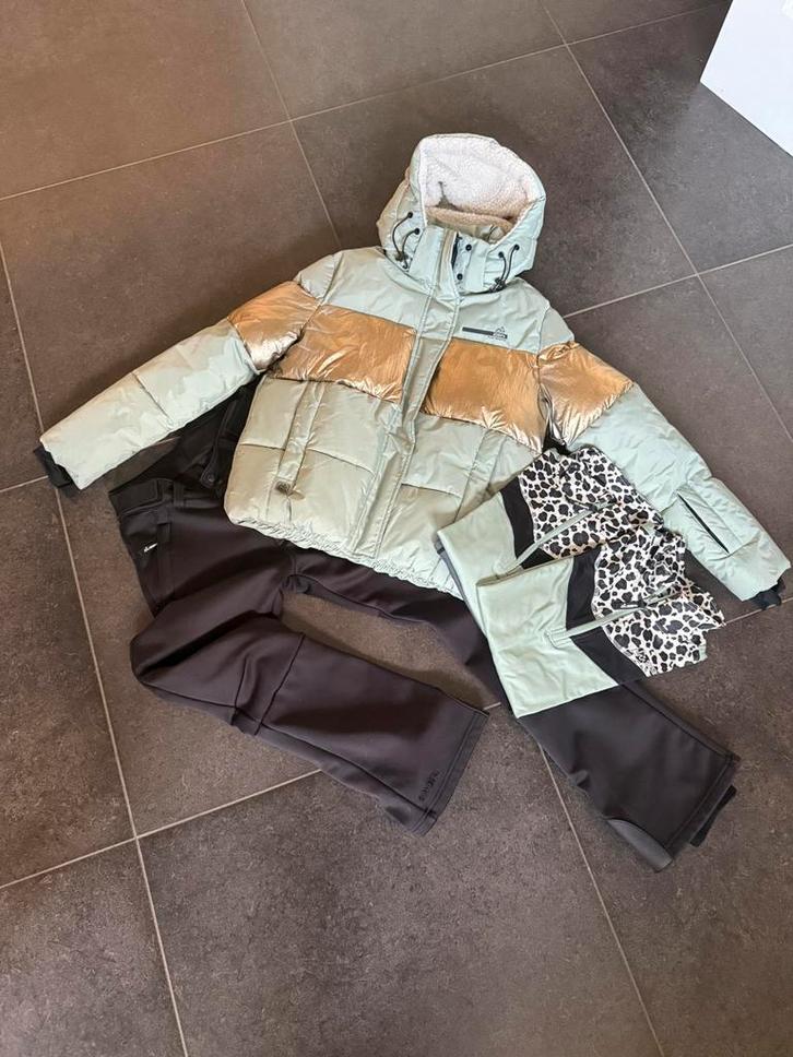 Ski jas en broek en 2 pullies 164, meisje, merk 29FT, Kinderen en Baby's, Kinderkleding | Maat 164, Zo goed als nieuw, Meisje