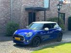 Mini Mini 1.5 Cooper Pepper Navi 24000km!, Voorwielaandrijving, Navigatiesysteem, Gebruikt, Handgeschakeld