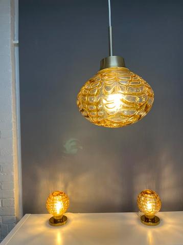 Set vintage Doria lampen amber glas 1x hang 2x tafel lamp beschikbaar voor biedingen