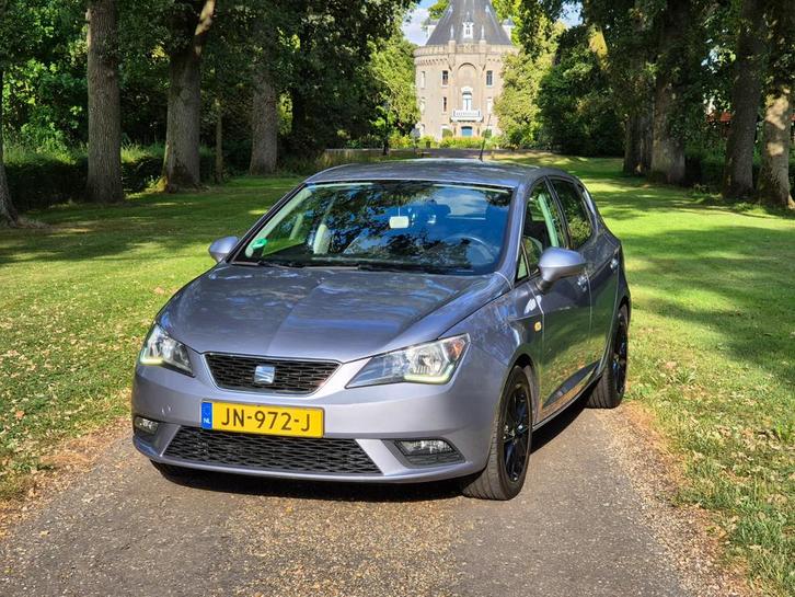 Seat Ibiza 1.0 TSI 2016, Auto's, Seat, Particulier, Benzine, B, Hatchback, Handgeschakeld, Origineel Nederlands, Zilver of Grijs