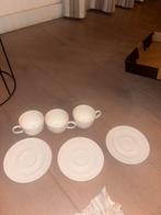 Doos vol met nieuwe schotels en kopjes, Antiek en Kunst, Ophalen