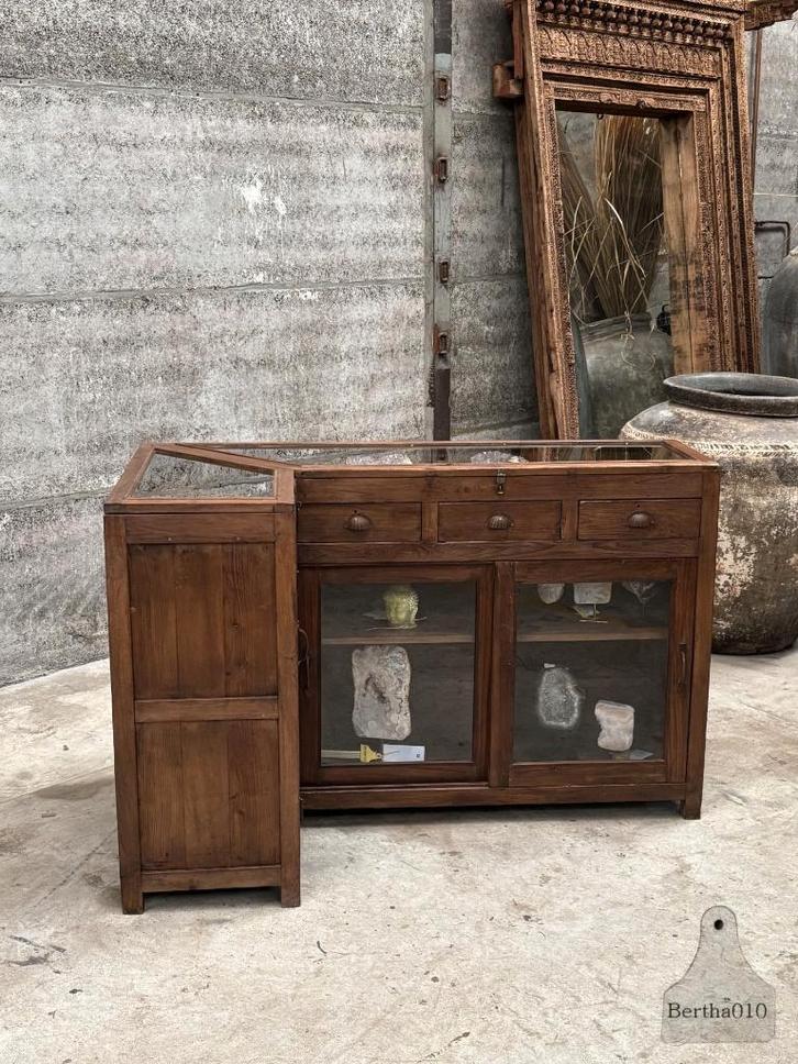 Authentieke houten vitrinekast winkeltoonbank, Antiek en Kunst, Curiosa en Brocante, Ophalen of Verzenden