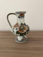 Handgemaakt kannetje Royal Delft polychroom, Antiek en Kunst, Antiek | Keramiek en Aardewerk, Ophalen of Verzenden