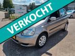 Toyota Yaris Invalide//handgas en handrem//automaat, Auto's, Gebruikt, 4 cilinders, 400 kg, Origineel Nederlands