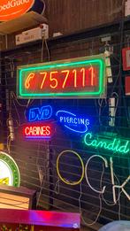 Piercing neon’s, Ophalen of Verzenden, Gebruikt, Lichtbak of (neon) lamp