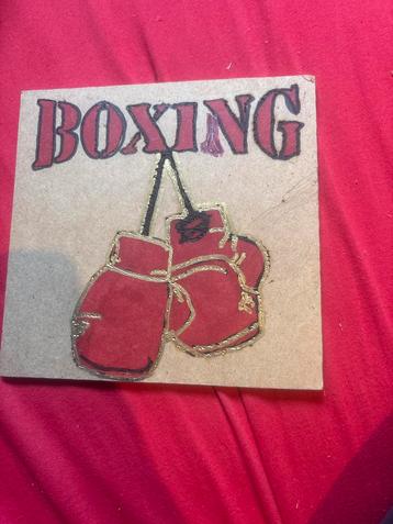 Boks Decoratie beschikbaar voor biedingen