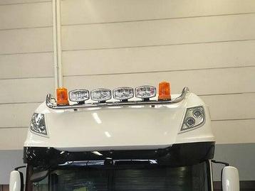 Dakbeugel / Lampenbeugel  Daf XF 105 / Euro 6 Super Space Ca beschikbaar voor biedingen