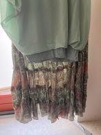 Groene rok met shirt strijkvrij met print - Maat M, Maat 38/40 (M), Ophalen of Verzenden, Zo goed als nieuw, Knielengte