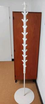 Stijlvolle vintage staande warm wit kapstok, Huis en Inrichting, Woonaccessoires | Kapstokken, Ophalen, Gebruikt, Metaal, Staande kapstok
