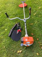 Stihl fs250 bosmaaier, Tuin en Terras, Bosmaaiers, Ophalen, Zo goed als nieuw, 10 tot 30 cm, Benzine