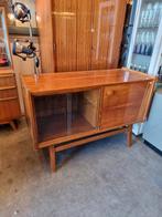 Vintage dressoir met vitrine en ingelegd hout, Huis en Inrichting, Kasten | Dressoirs, Ophalen, ,, Zo goed als nieuw, ,