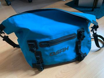 Waterdichte Osah buddyachtertas,  25-30 ltr. beschikbaar voor biedingen