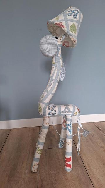 Giraf lamp voor de babykamer beschikbaar voor biedingen