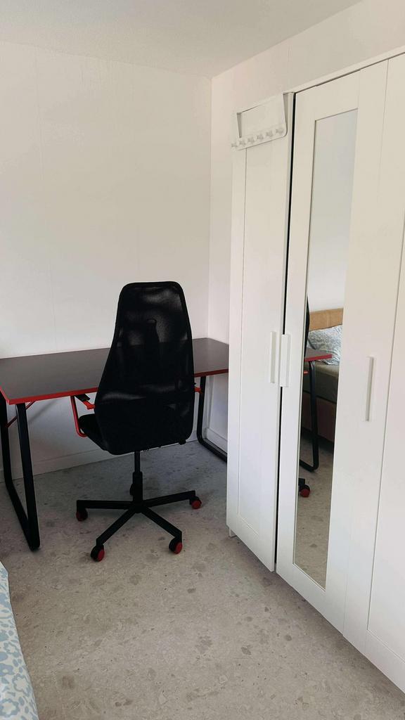 Flatmate required/Room for rent Lelystad/Huisgenoot Gezocht, Huizen en Kamers, Kamers te huur, 20 tot 35 m²