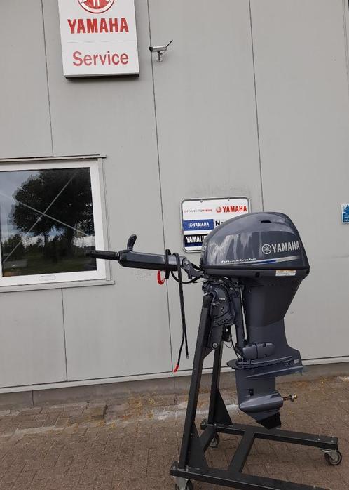 yamaha 40 pk maak gebruik van de powerdeal, Watersport en Boten, Buiten- en Binnenboordmotoren, Gebruikt, Benzine, Buitenboordmotor
