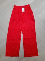 Catwalk Junkie loose fit satijnen broek rood maat M, Nieuw, Lang, Maat 38/40 (M), Catwalk Junkie