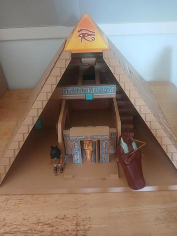 Playmobil piramide met onderdelen. Geen doos. beschikbaar voor biedingen
