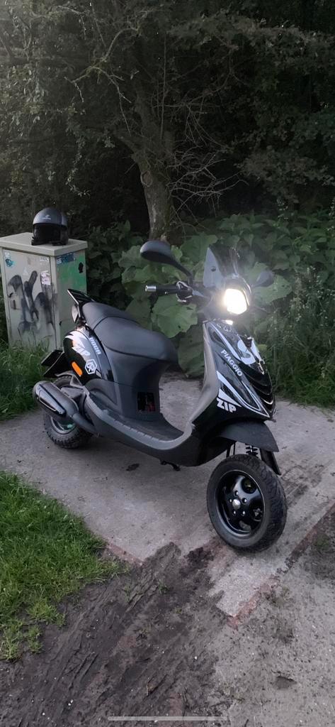 Zip sp gilardoni 180cc evt te ruil 172⬆️, Fietsen en Brommers, Scooters | Piaggio, Zo goed als nieuw, Zip, Benzine, Ophalen of Verzenden
