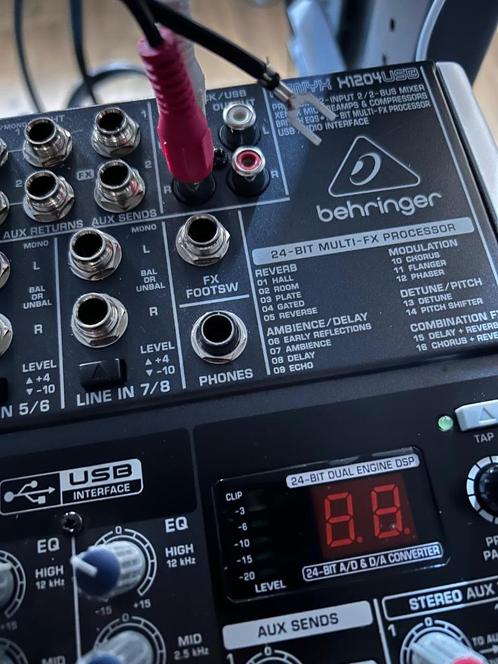 Behringer X1204 USB Mengtafel, Muziek en Instrumenten, Mengpanelen, Gebruikt, 5 tot 10 kanalen, Ophalen of Verzenden